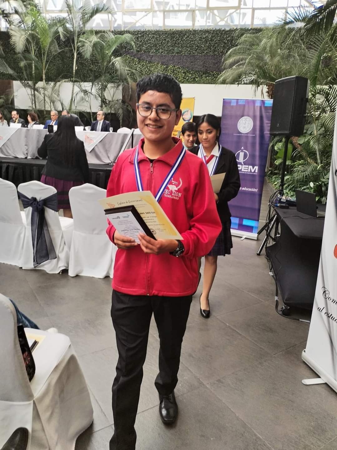 Presencia en Olimpiada Nacional de Ciencias